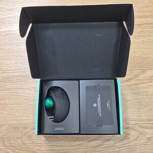 Nulea M501 Wireless Trackball Mouse, Rechargeable Ergonomic, Easy Thumb Control